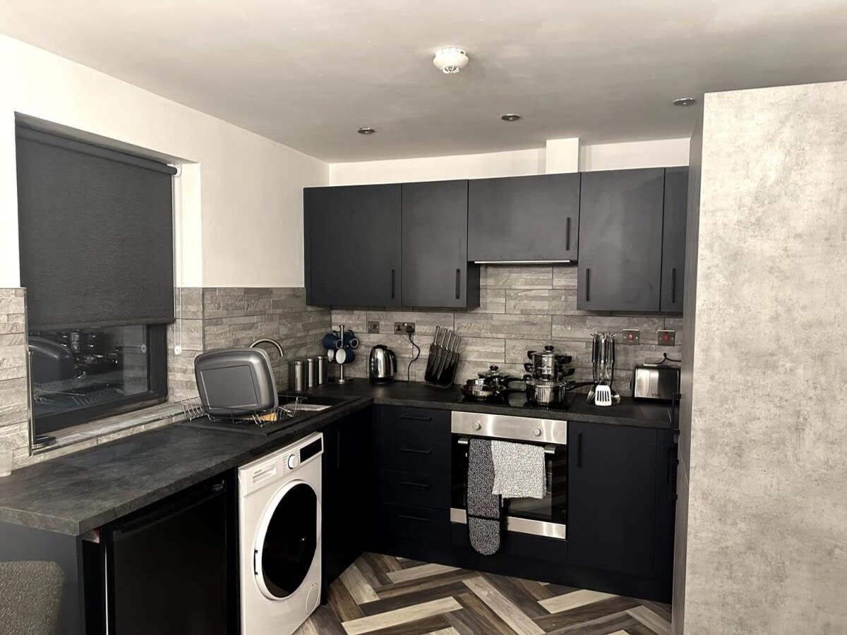Newark House - 1 Bed Apartment Peterborough Exterior photo